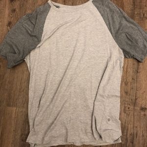 Men's Gray Lululemon T-Shirt Large
